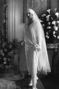 1920s bride.
