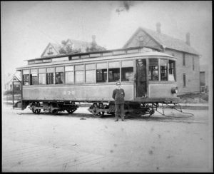 streetcar on Grand Ave in St. Paul